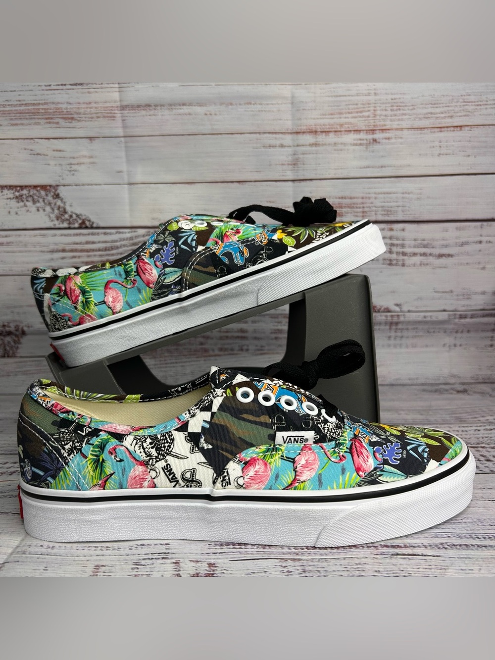Vans Authentic ‘Vans Mash Up - Multi Floral’ Women’s Size 9.5/ Men’s Size 8